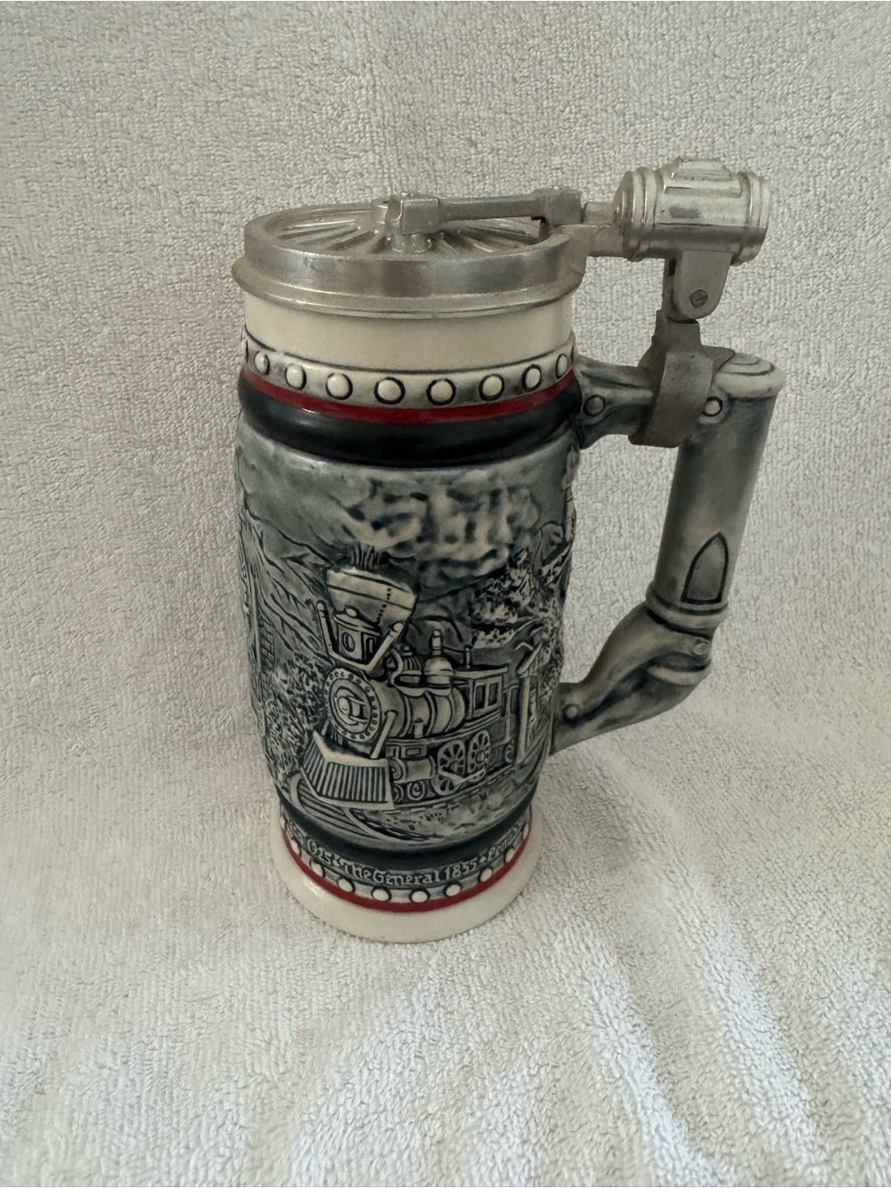 Avon 1982 Age of the Iron Horse Ceramic Beer Mug With Pewter Cover Brazil made